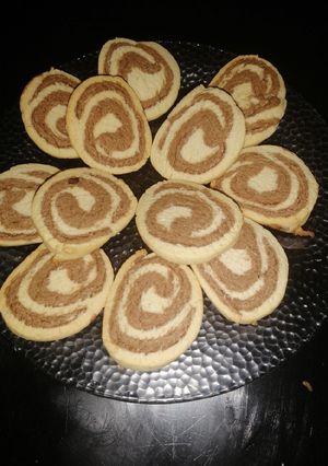 Una foto de Galletitas de manteca de vainilla y chocolate (tipo espiral)