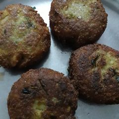 A picture of Frozen aloo tikki.
