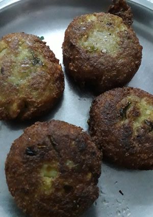 A picture of Frozen aloo tikki.