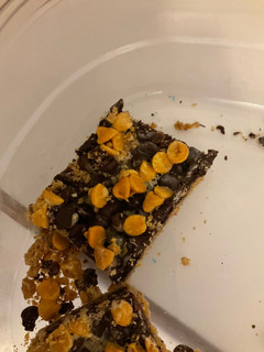 A picture of Eaglebrand cookies.