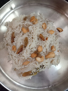 நெய் சோறு (Nei soru recipe in tamil) செய்முறை முக்கிய புகைப்படம்