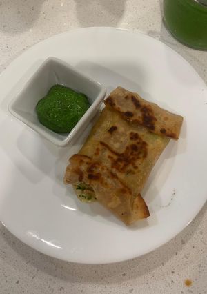 વેજ પનીર ચીઝ પોકેટ (Veg Paneer Cheese Pocket Recipe In Gujarati) રેસીપી મુખ્ય ફોટો