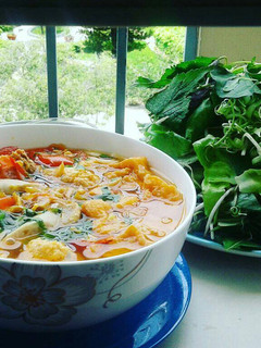 Hình của món Bún riêu tôm.