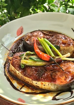 Hình của món Cá dứa kho tộ.