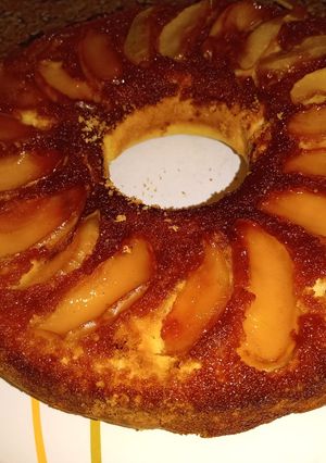 Una foto de Tarta de manzana fácil y rico