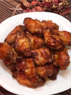 Csirkeszárny mézes-szójaszószos pácban recept fotója