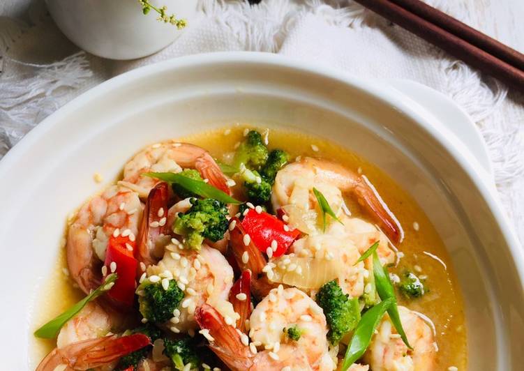 Bagaimana Menyiapkan Cah Udang Brokoli, Bikin Ngiler