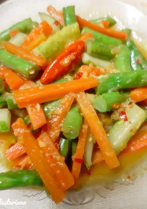 Foto resep Tumis Buncis Wortel Timun Bumbu Kuning