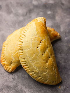 A picture of Meatpie 🥟.