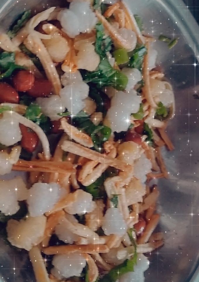 फलाहारी टेस्टी भेल (Falahari tasty bhel recipe in Hindi) रेसिपी मुख्य फोटो