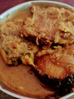 রুই মাছের ঝোল (rui macher jhol recipe in Bengali) রেসিপির প্রধান ছবি