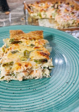 Φωτογραφία της συνταγής Quiche με σολομό, σπαράγγια και κρέμα γάλακτος