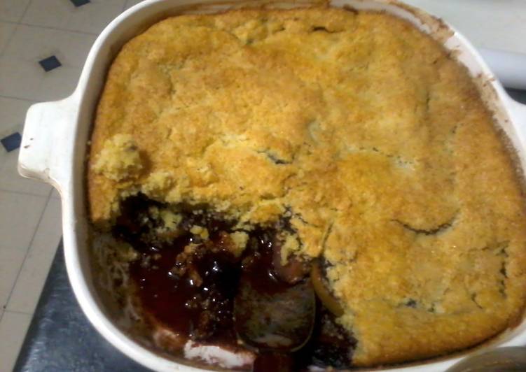 apple & cherry cornmeal cobbler