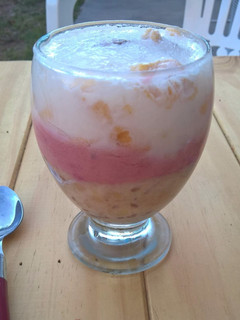 Una foto de Postre 🍦 Helado Frutal Súper light!!