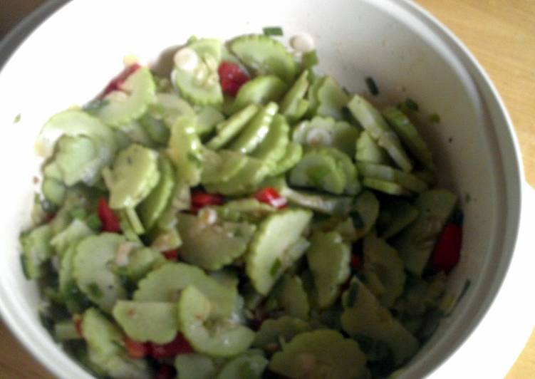 Armenian Cucumber and Tomato Salad