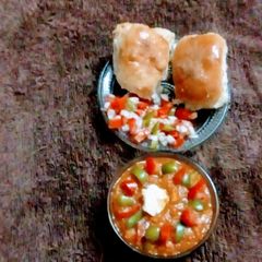 A picture of Butter pav bhaji.