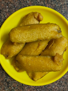 வாழைக்காய் பஜ்ஜி (Plantain bajji recipe in tamil) செய்முறை முக்கிய புகைப்படம்