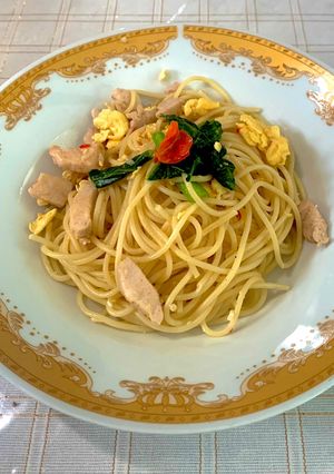 Foto resep Spaghetti aglio e olio topping apa pun jadi