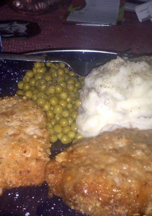 A picture of my specality pork chops.