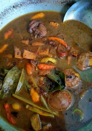 Foto resep Brongkos ayam telur