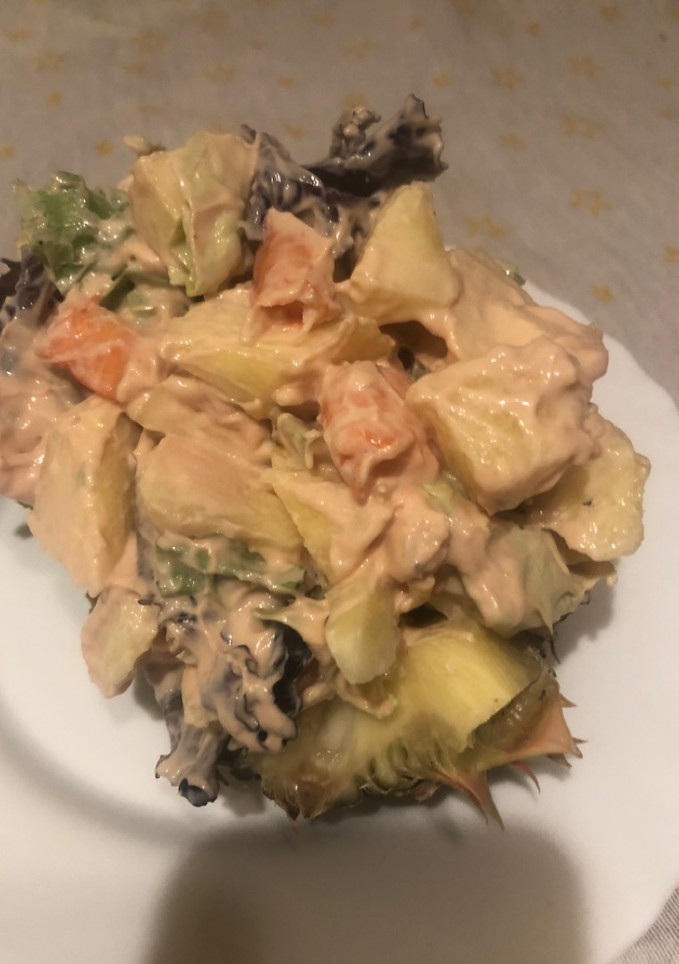 Una foto de 253. Cóctel de gambas y piña (entrante ensalada)