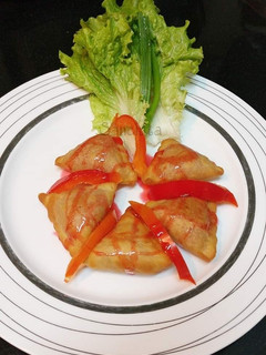 A picture of Mini Pizza Sweet Samosa.