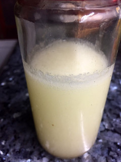 Una foto de Como hacer aceite de ajo