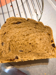 椰香拿鐵葡萄乾吐司 的食譜成品照片