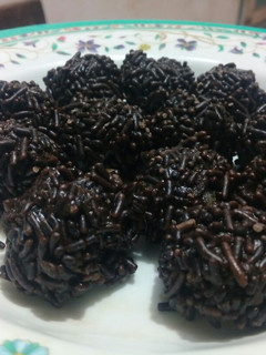 Foto resep Bola-bola tape coklat