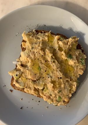 A picture of Chickpea “tuna” salad.