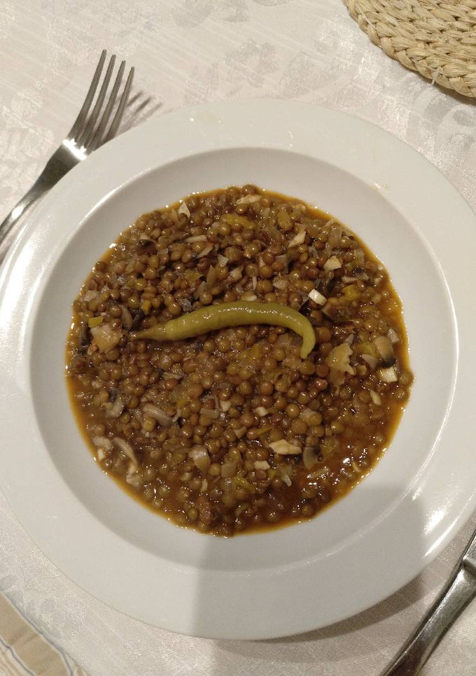 Una foto de Lentejas con Sobrasada y Setas