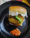 Vada pav
