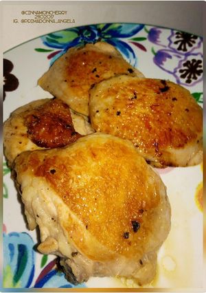 A picture of Juicy, Fried Chicken.