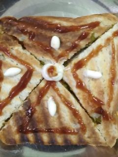 आलू मटर सैंडविच(Potato Peas Sandwich recepie in hindi) रेसिपी मुख्य फोटो