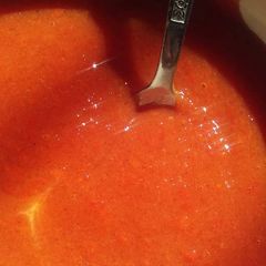 A picture of Persimmon pudding (raw).