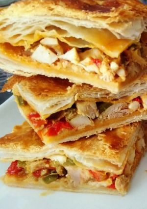 Una foto de Empanada de pollo