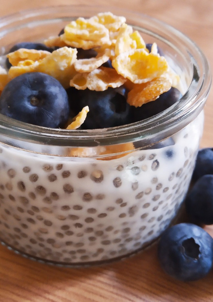 Una foto de Falso yogurt de chía: sin gluten, vegano y saludable