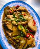 Sườn chay cà rim cay tê tê