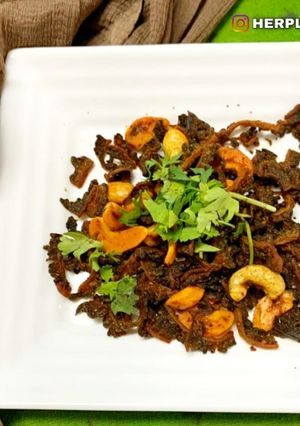 A picture of Kaju Karela.