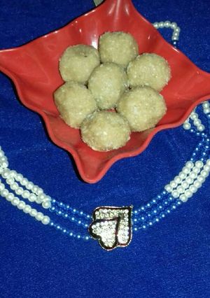 A picture of Mawa Til ke Laddoo.