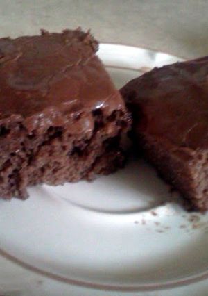A picture of chocolate orange snack cake.