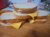 Sandwichul copilariei varianta cu multă brânză🍞🧀