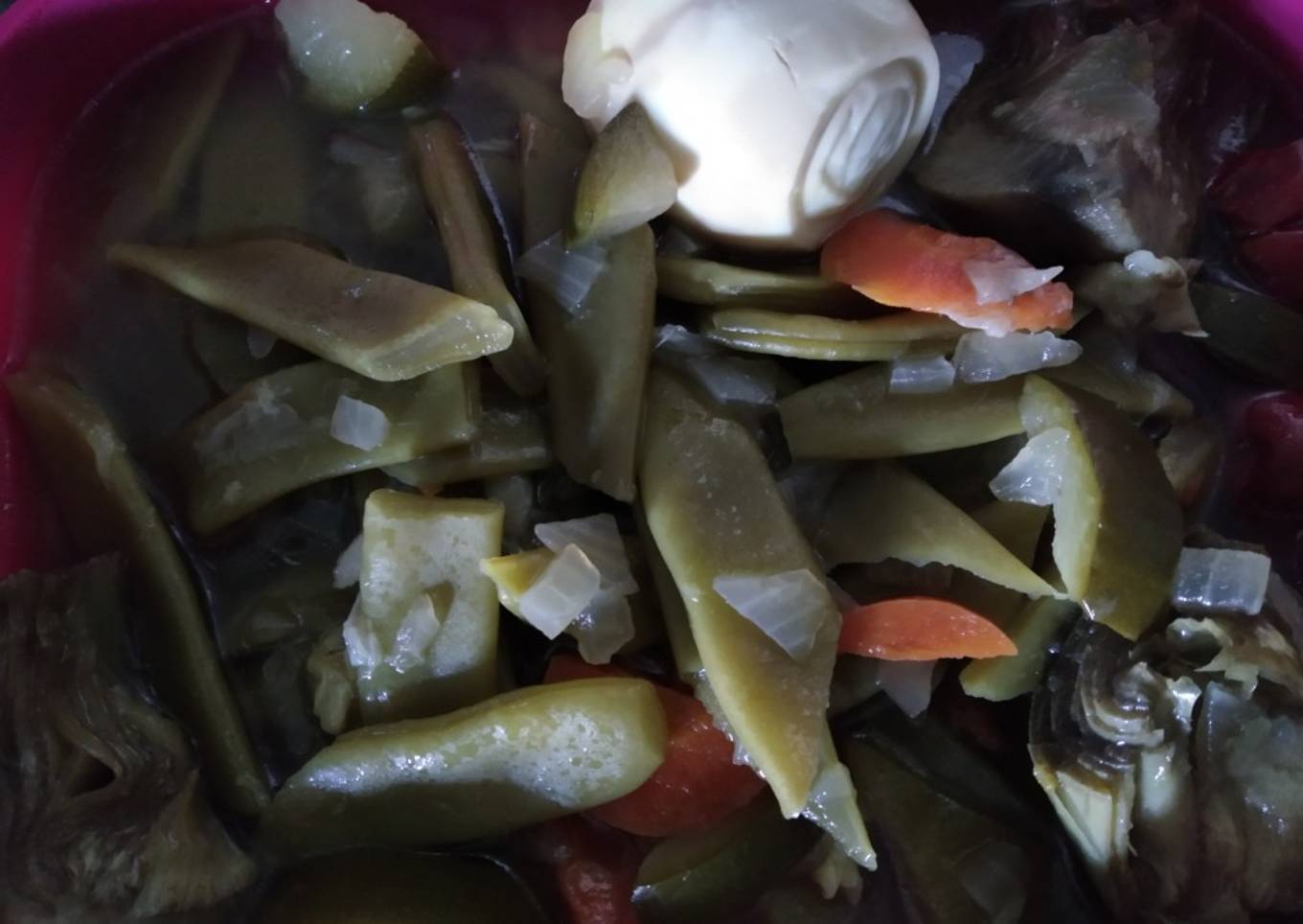 Hervido de verduras con huevo cocido