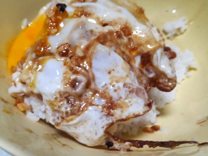 Langkah Mudah untuk Membikin Resep Nasi telor ceplok asin pontianak yang Lezat Sekali Anti Ribet, Lezat Sekali