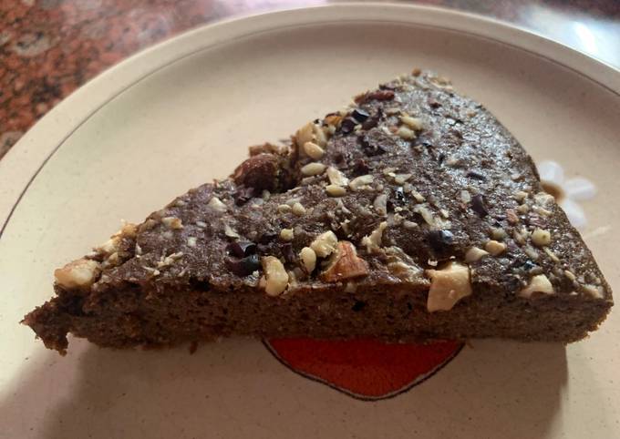 TORTA DE CAFÉ Y CHOCOLATE con frutos secos (muy fácil y sin gluten) Receta  de Virginia- Cookpad