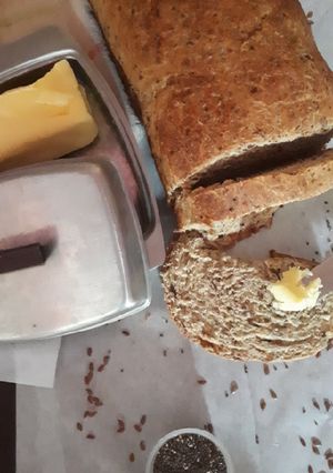 A picture of Honey-Whole wheat Bread with Chia & Linseeds.