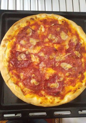 Foto di Pizza arrangiata
