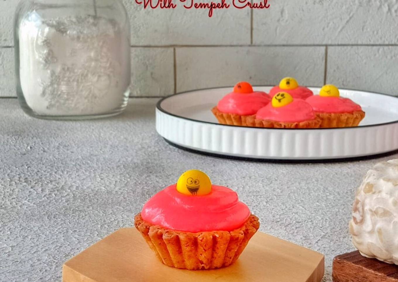 Strawberry Cheese Tart with Tempeh Crust