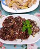 Cổ vịt nhồi tiết lợn, cơm nếp