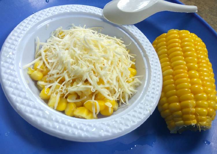 Jasuke (jagung susu keju)